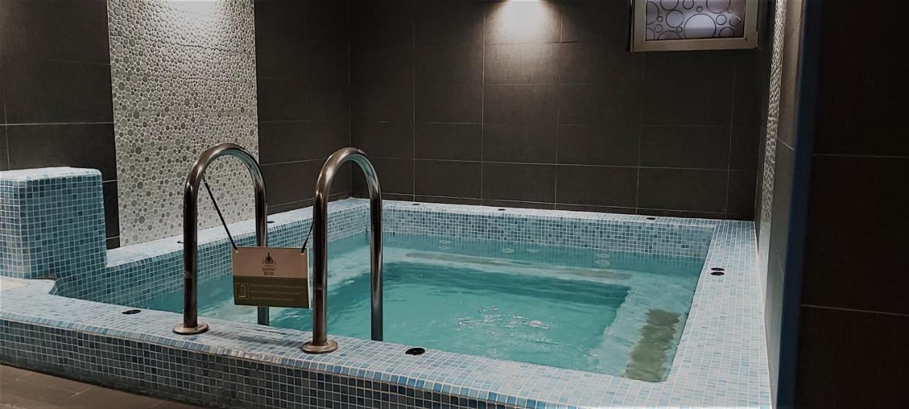 Hotel Szeifert Совата Екстер'єр фото